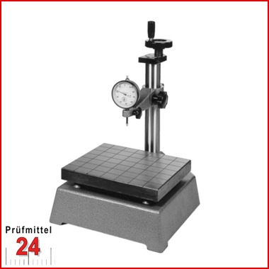 Benzing Feinmesstisch MT 160-SOGGL
Messtisch mit Präzisionsgewindespindel und Handrad
zur Höhenverstellung: 170 x 215 mm
Tischfläche geläppt